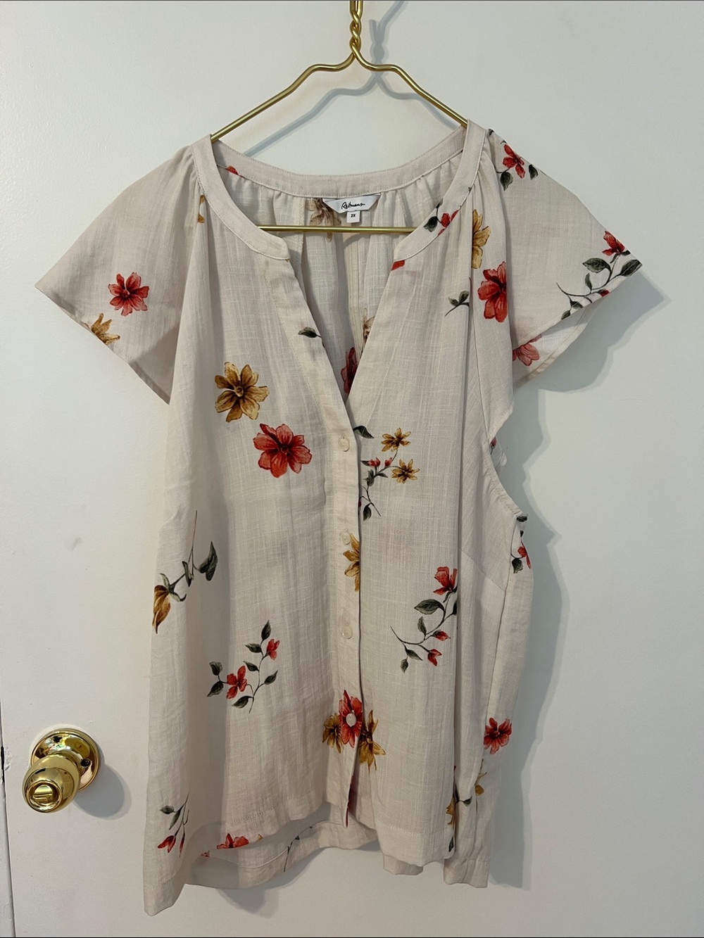 Reitmans Cream Floral Button-Front Short Sleeve Blouse